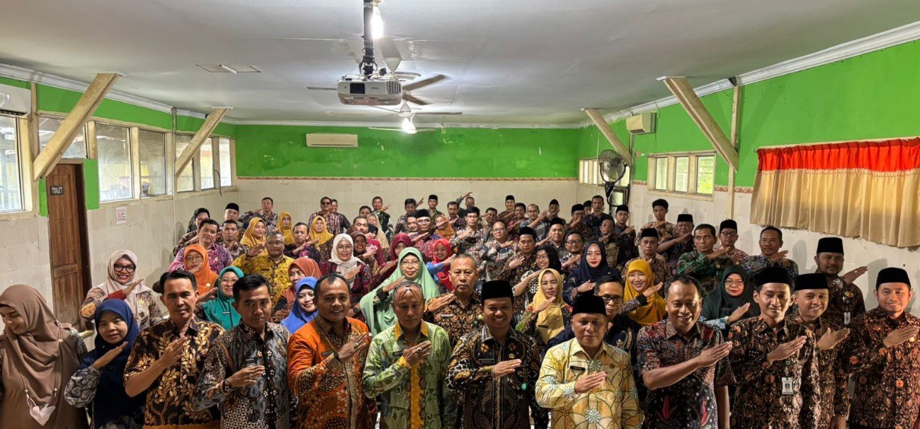 Kick Off Rintisan Sekolah Model